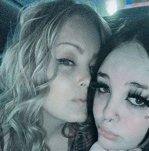 Meet your Posher, Wendy